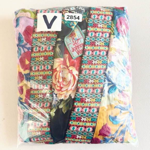 JOHNNY WAS Embroidered multicolored Reversible Kimono Jacket size Large - Picture 16 of 17